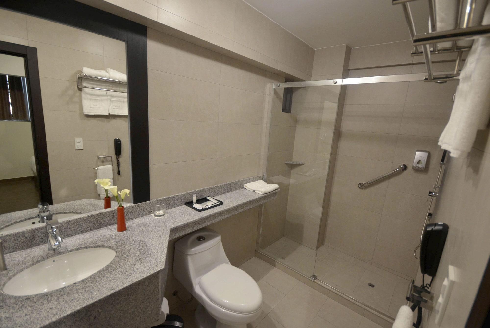 Qp Hotels ตรูคีโย ภายนอก รูปภาพ