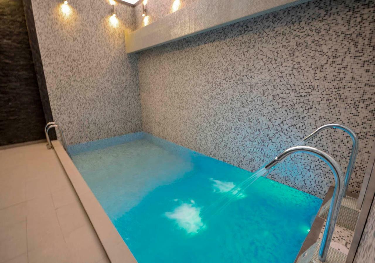 Qp Hotels ตรูคีโย ภายนอก รูปภาพ